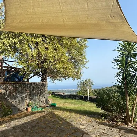 Mandorlo Dell'etna, Casa Siciliana * Piedimonte Etneo