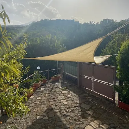Mandorlo Dell'etna, Casa Siciliana * Piedimonte Etneo